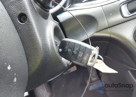 2015 Kia Optima Lx from USA, damaged, VIN 5XXGM4A73FG492231